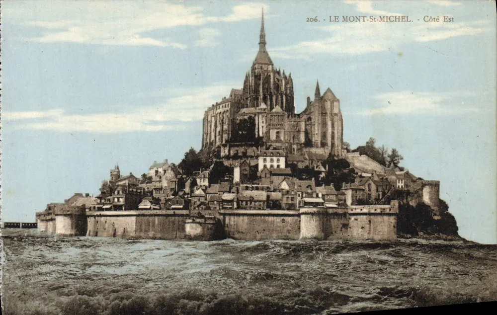 O Mont-Saint-Michel - Lado Leste - Laurent Nel, Rennes - Frente