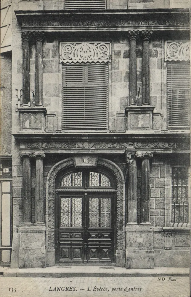 Langres — A Sé, porta de entrada — ND Phot, n°135 - Frente