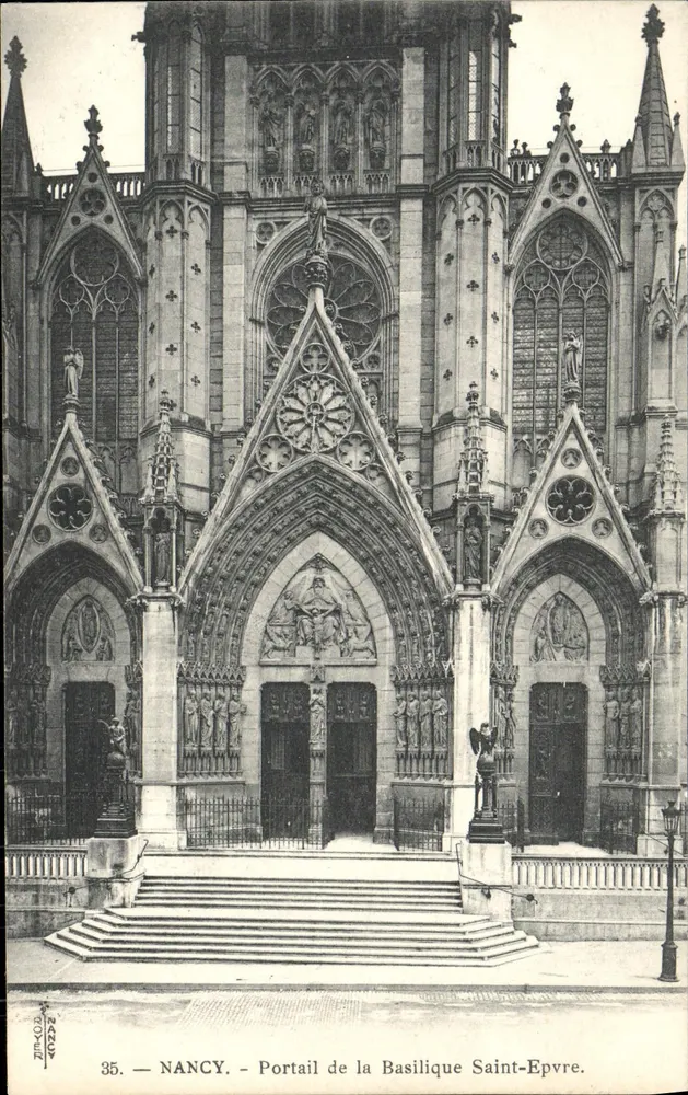 NANCY — Portal da Basílica de São Epvre — Editor TINCO, n° 35 - Frente