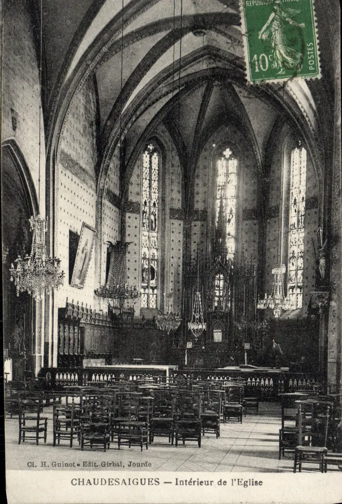 Chaudesaigues — Interior da Igreja — Cl. H. Guinot • Edit. Girbal, Jourde - Frente