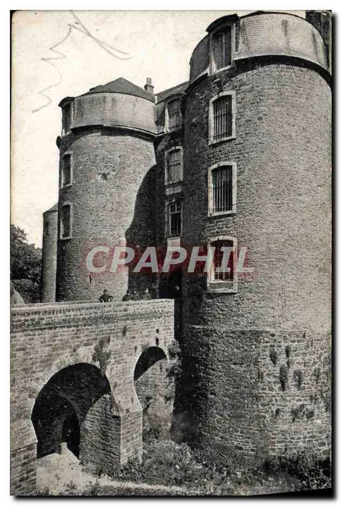 Castelo de Pau — vista das torres e do ponte — editor não identificado - Frente