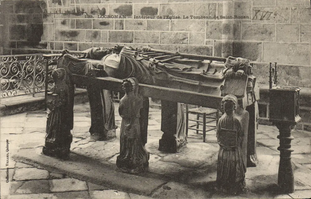 Locronan — Innenansicht der Kirche. Das Grab des heiligen Ronan — Sammlung Villarbe, n°139 - Vorderseite