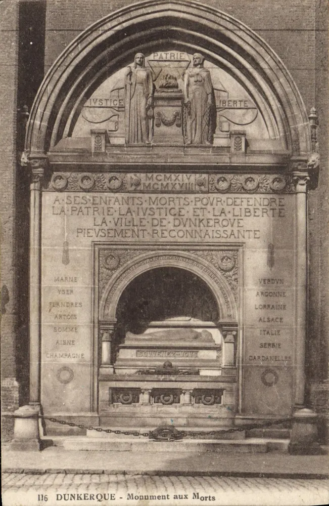 Dunkerque - Monument voor de Dood — dedicaat aan de kinderen die voor de Vaderland stierven, 1918 - Voorkant