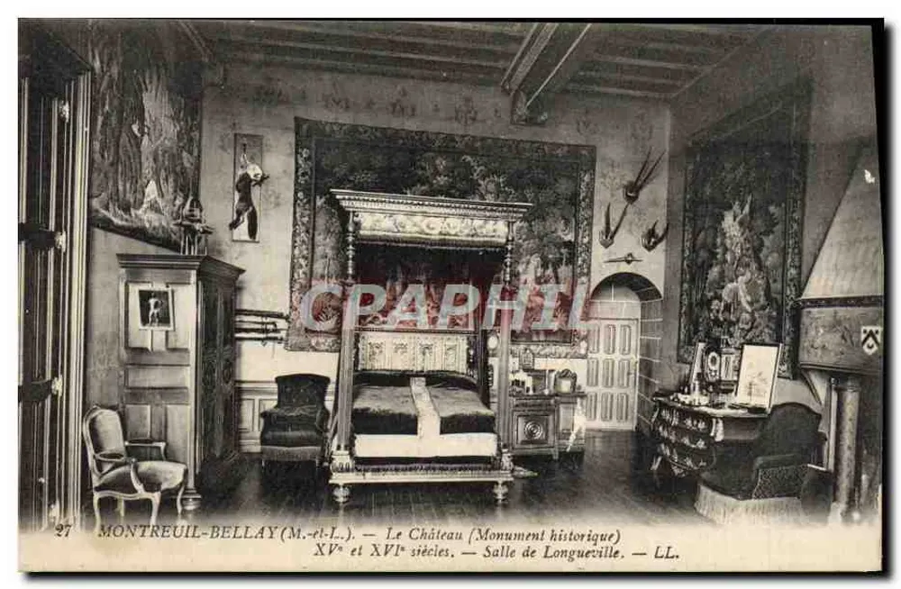 Montreuil-Bellay (M.-et-L.) — Das Schloss (Historisches Monument) — Longueville-Saal — LL. - Vorderseite