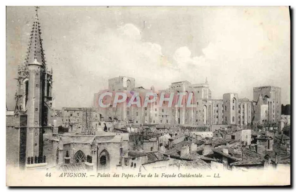 Avignon — Palast der Päpste — Ansicht der Westfassade — LL - Vorderseite