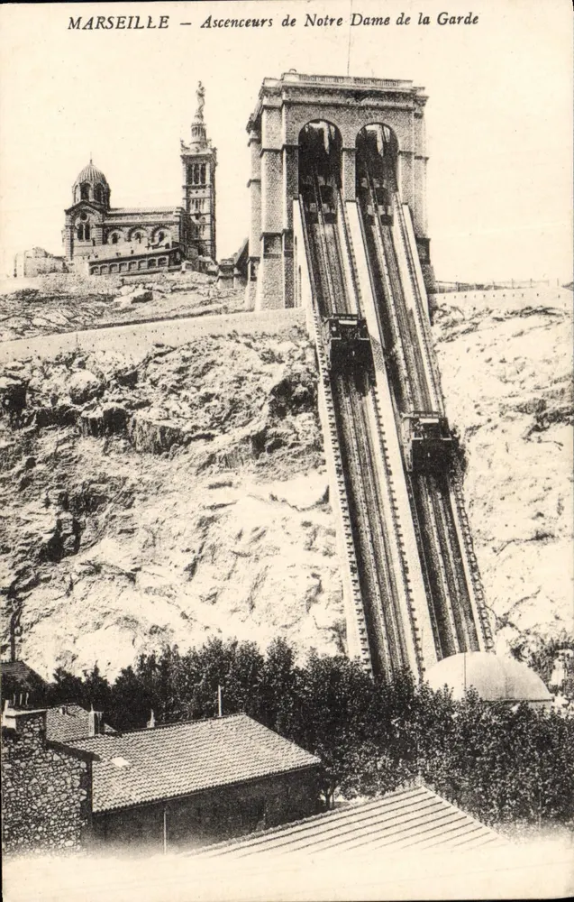 Marseille — Aufzüge der Notre Dame de la Garde - Vorderseite