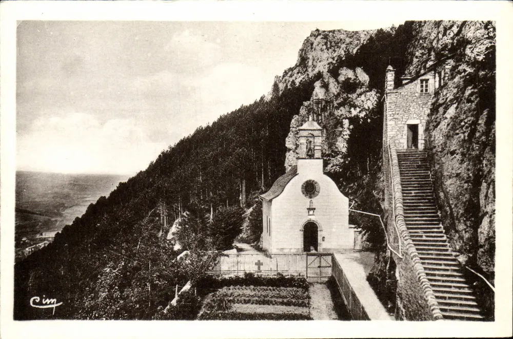 Ermitage Saint-Privat — Gipfel des Mont Mimat — Combe Imp. Macon - Vorderseite