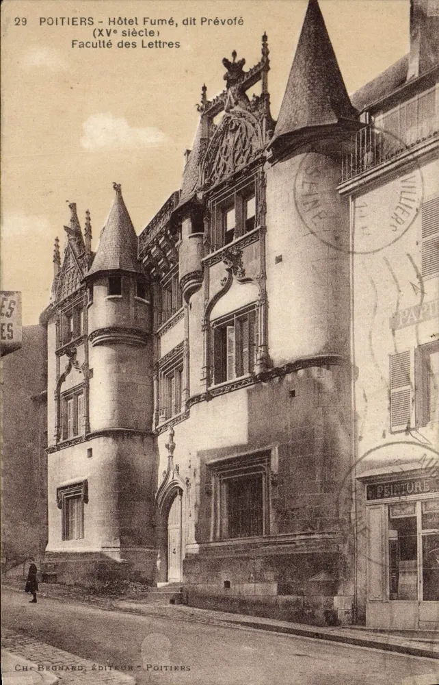 Poitiers - Hotel Fumé, genannt Prévozé (15. Jahrhundert) - Fakultät für Literatur - Vorderseite