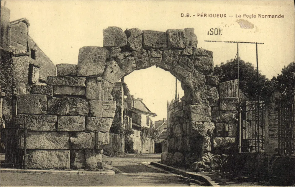 Périgueux — De Normandische Poort — D.B. uitgever - Voorkant