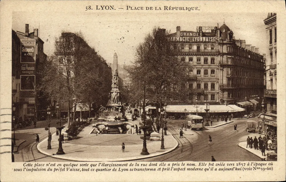 Lyon — Place de la République — X. Goutaouy, edit. N°58 - Frente