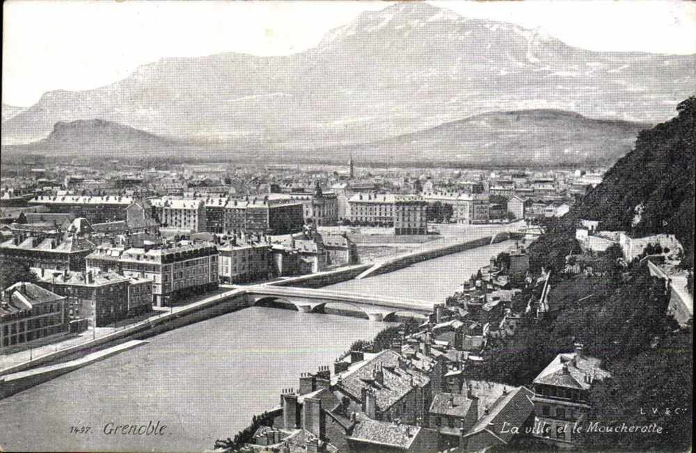 Grenoble — A cidade e o Moucherotte — LV & C. - Frente
