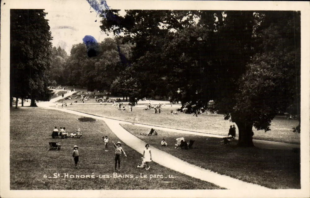 St-Honoré-les-Bains - O parque - II - Frente