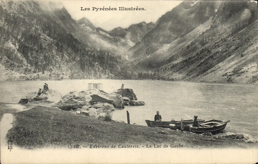 As Pirineus Ilustradas. — Arredores de Cauterets. — Lago de Gaube — n° 157 - Frente