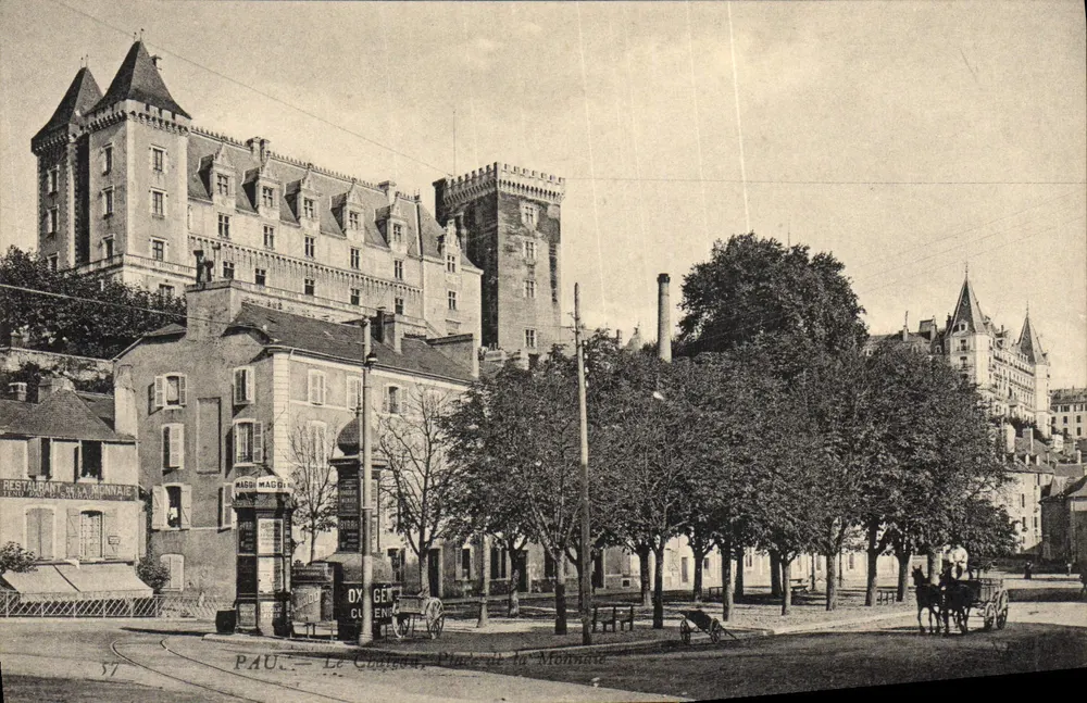 Pau — Das Schloss, Place de la Monnaie — Verlag Paul Maggi, Nr. 57 - Vorderseite