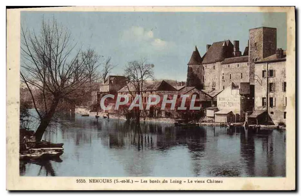 Nemours (S.-et-M.) — Die Ufer des Loing — Das alte Schloss — Foto E. Migpon - Vorderseite