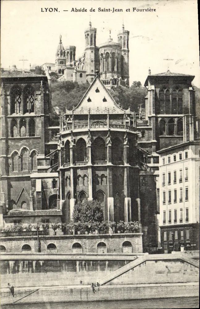 LYON — Abside de Saint-Jean e Fourvière - Frente