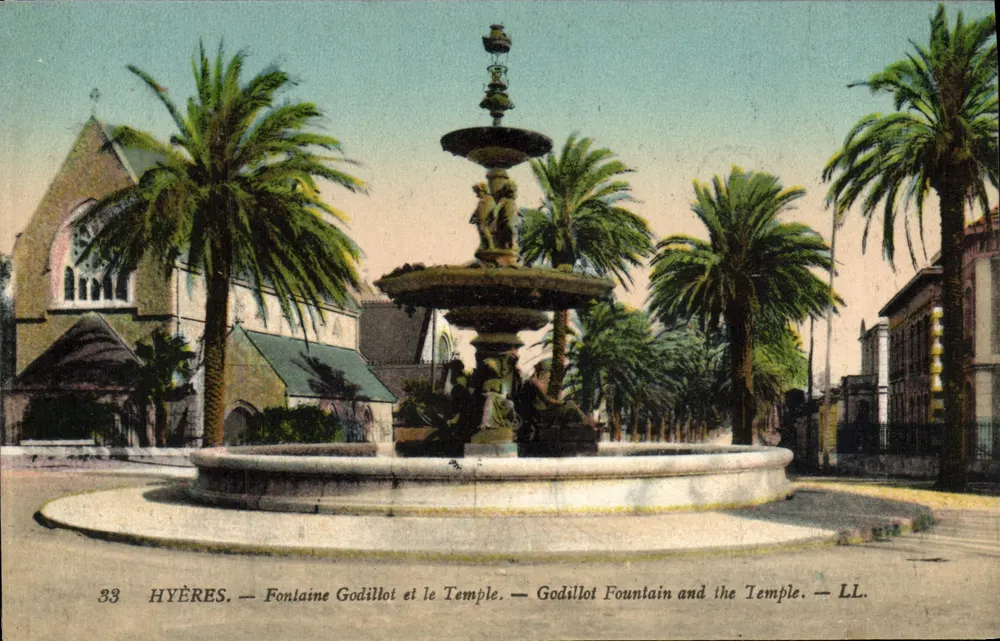 Hyères — Fontaine Godillot und der Tempel — LL. - Vorderseite