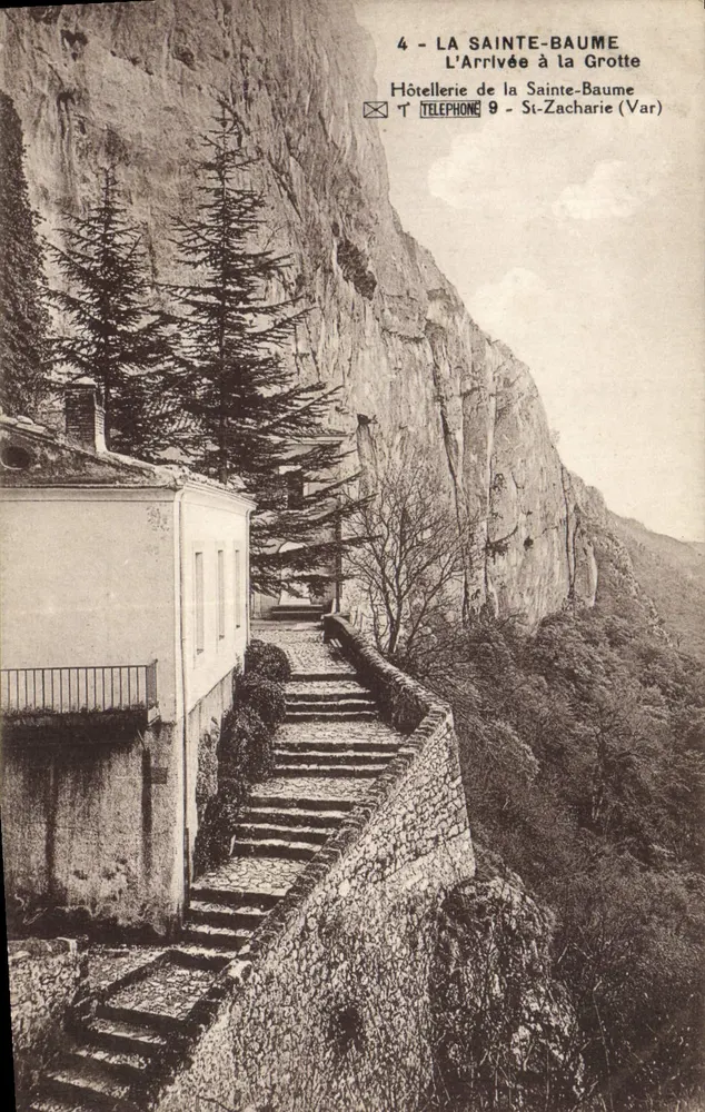 La Sainte-Baume — Ankunft an der Höhle — Hôtellerie de la Sainte-Baume, St-Zacharie (Var) - Vorderseite