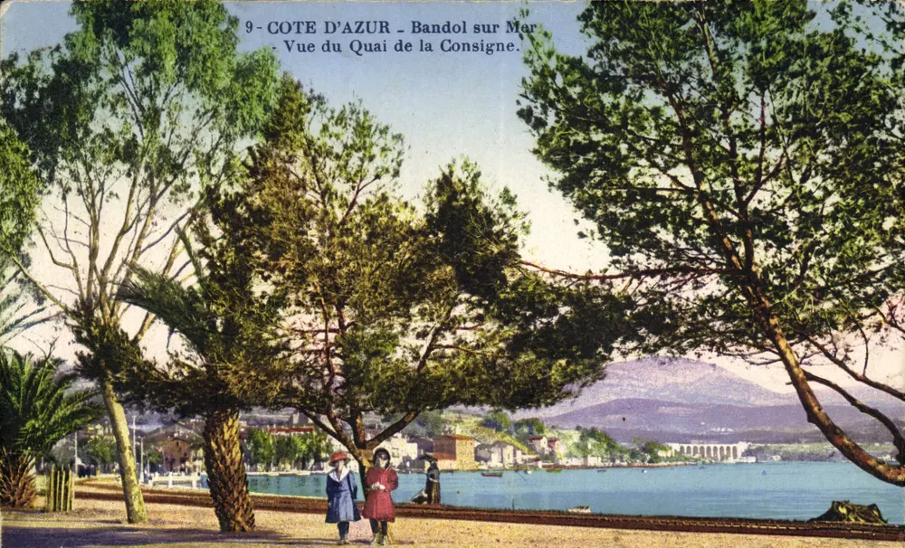 Côte d'Azur - Bandol sur Mar - Blick auf den Quai de la Consigne - Vorderseite