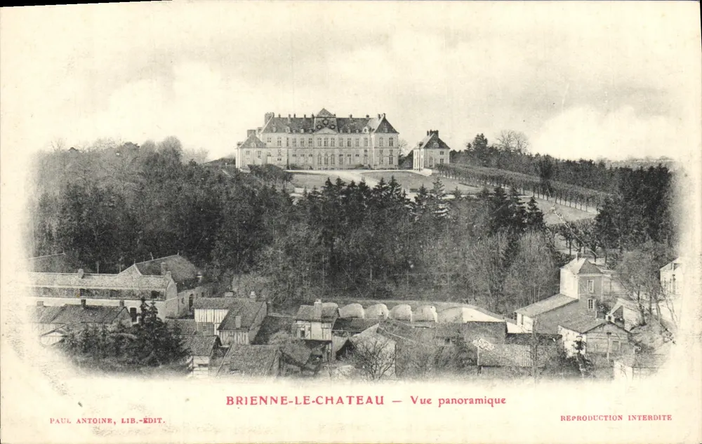 Brienne-le-Château — Vista panorâmica — Paul Antoine, Livreiro-Editor - Frente