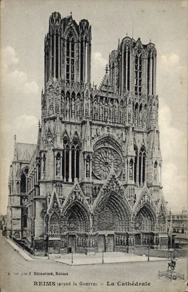Reims (antes da Guerra) — A Catedral — J. Bienaimé, Reims - Frente
