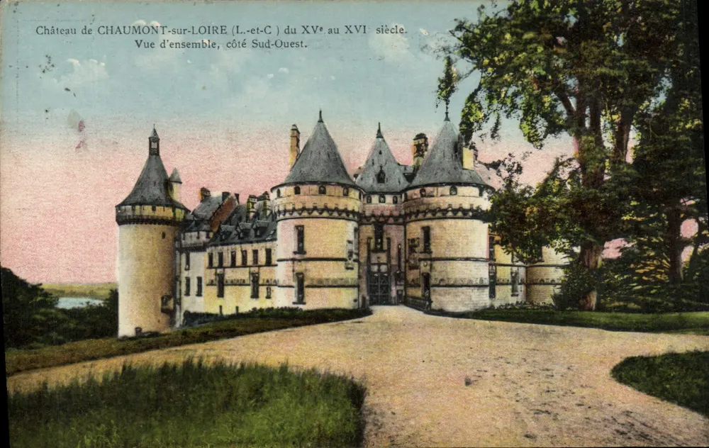 Castelo de Chaumont-sur-Loire — Vista geral, lado sudoeste — do XVᵉ ao XVIᵉ século - Frente