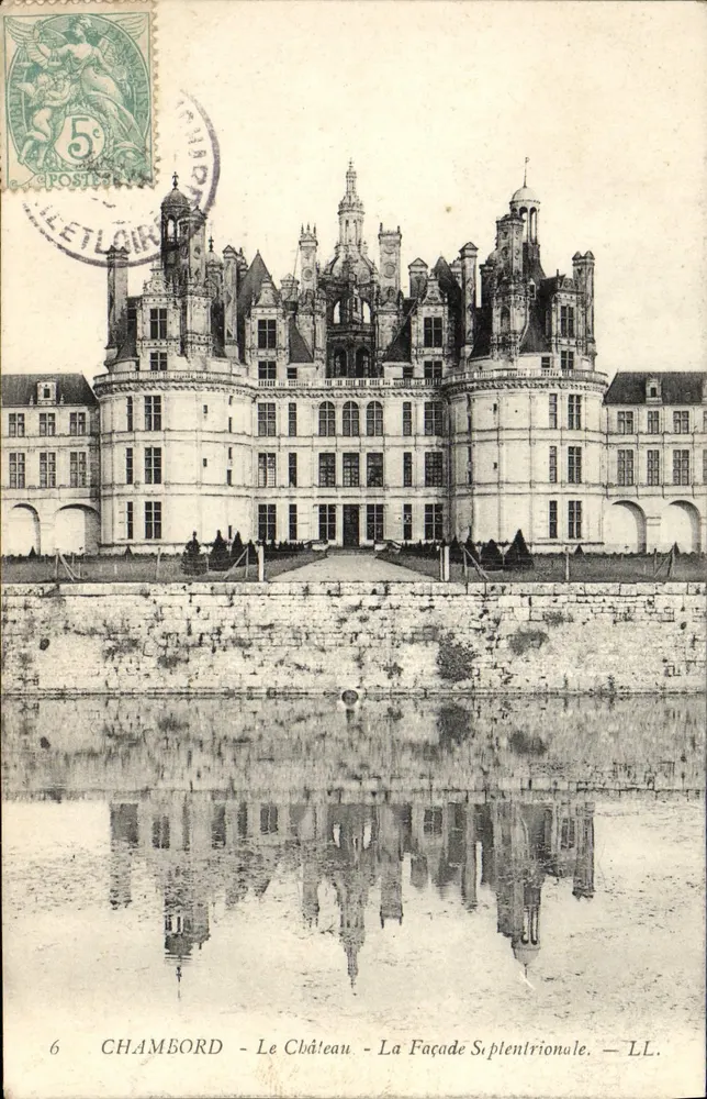 Chambord - Das Schloss - Die nördliche Fassade — LL. - Vorderseite