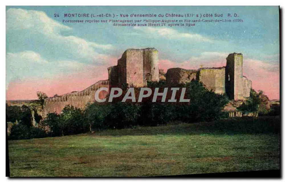 Montoire (Loir-et-Cher) — Vista geral do Castelo (século XII) lado Sul. Fortaleza retomada pelos Plantagenetas por Filipe-Augusto e Ricardo-Coração-de-Leão (1190) desmantelada sob Henrique IV após a Liga - Frente