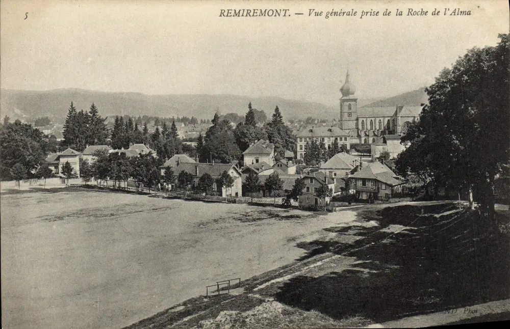 Remiremont — Allgemeiner Blick von der Roche de l'Alma — ND Phot - Vorderseite