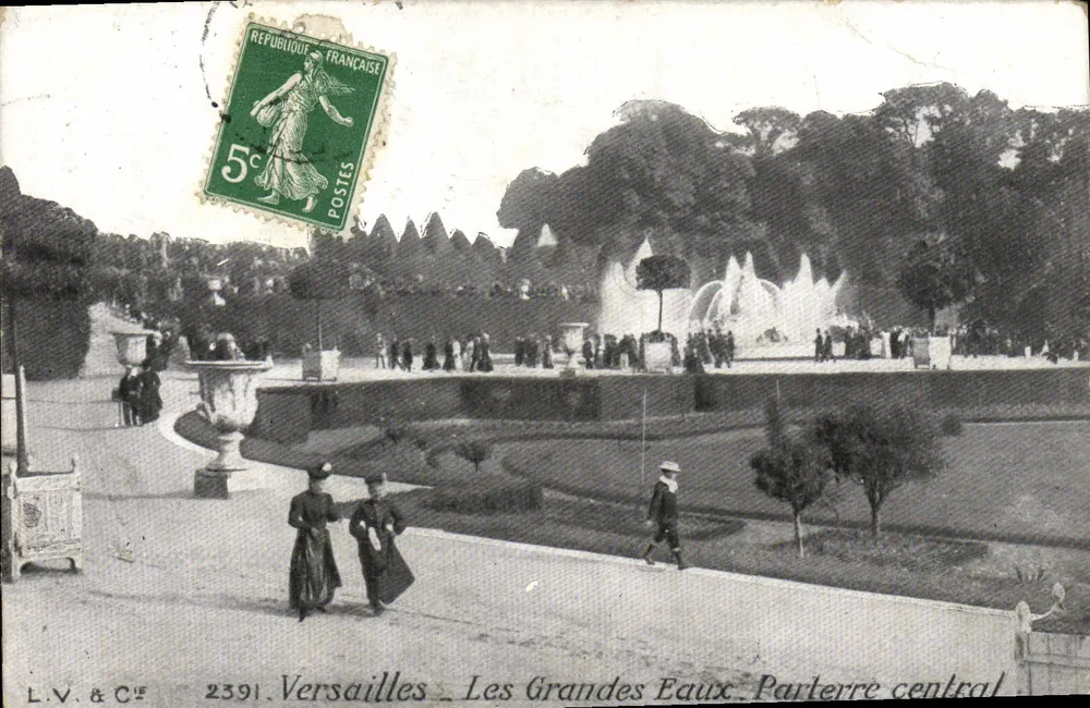 Versailles — As Grandes Águas. Pátio Central — L.V. & Cie n°2391 - Frente