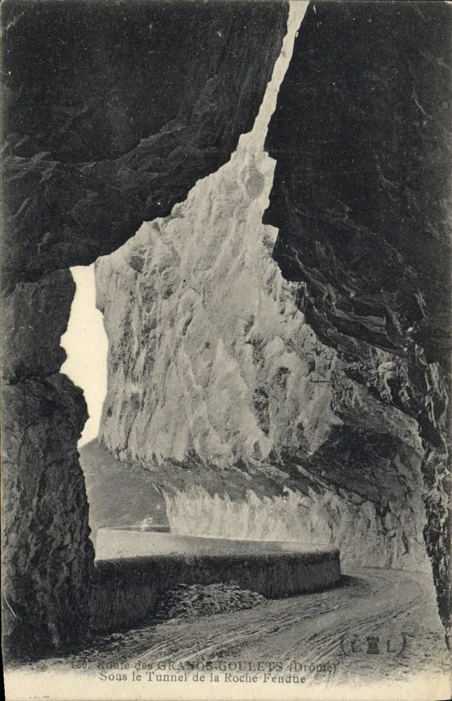 Route der Grandes Goulettes — Unter dem Tunnel der Roche Fendue — Verlag L. (ÉCL) - Vorderseite