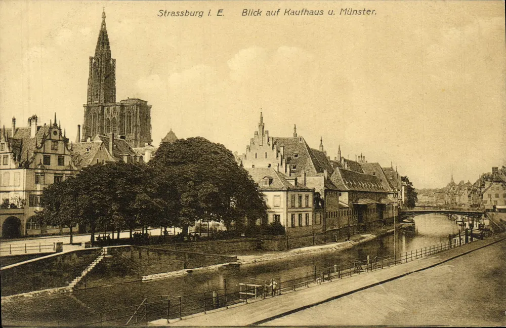Strasbourg i. E. — Ansicht des Kaufhauses und des Münsters — Kunstverlag E. Hartmann - Vorderseite