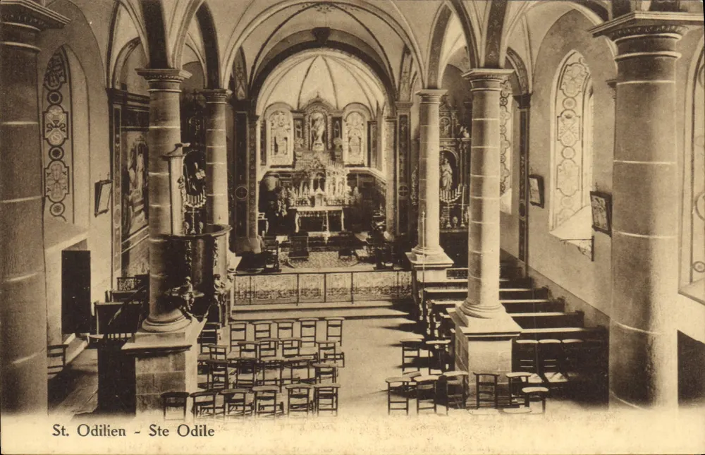 Wnętrze kościoła św. Odile w Mont-Saint-Odile — Jul. Mania & Cie, Strasbourg - Awers