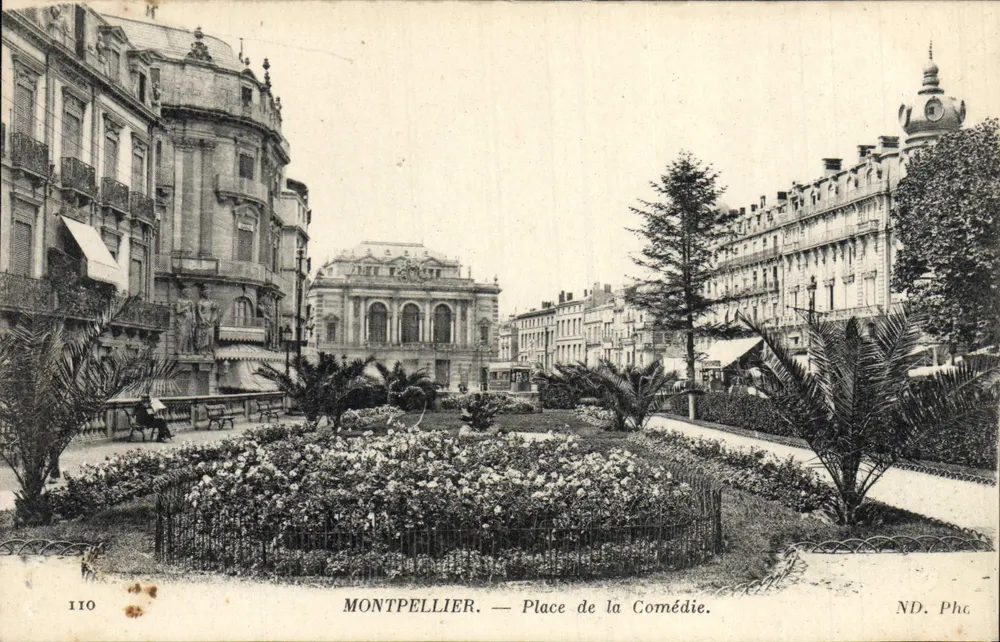 Montpellier — Praça da Comédia — ND. Phc, n° 110 - Frente