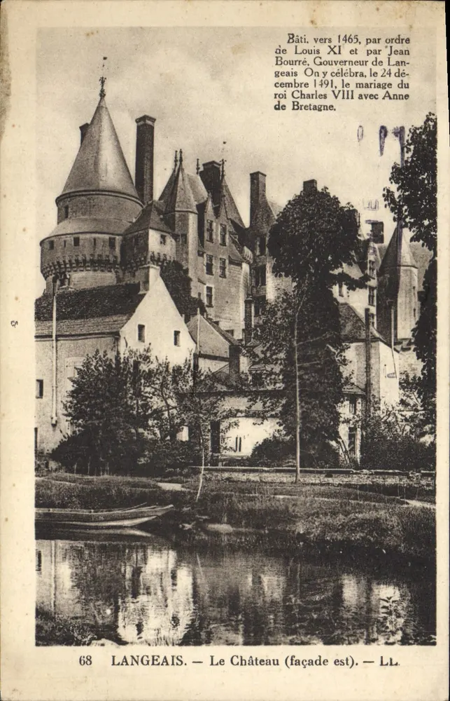 Langeais — O Castelo (fachada leste) — LL. — N° 68 - Frente