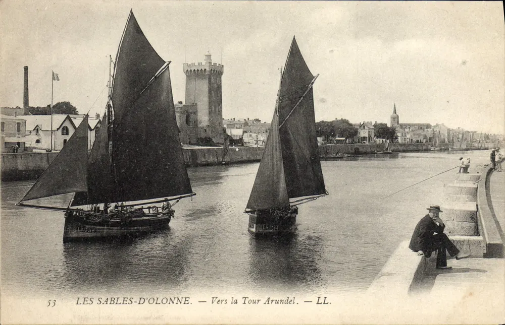 Les Sables-d'Olonne — Blick Richtung Turm Arundel — LL. — Nr. 53 - Vorderseite