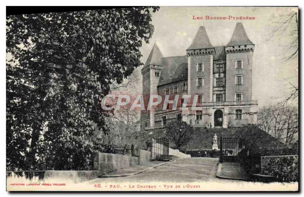 Pau - O Castelo - Vista do Oeste — Editor: G. Langlois, Pau, n° 46 - Frente