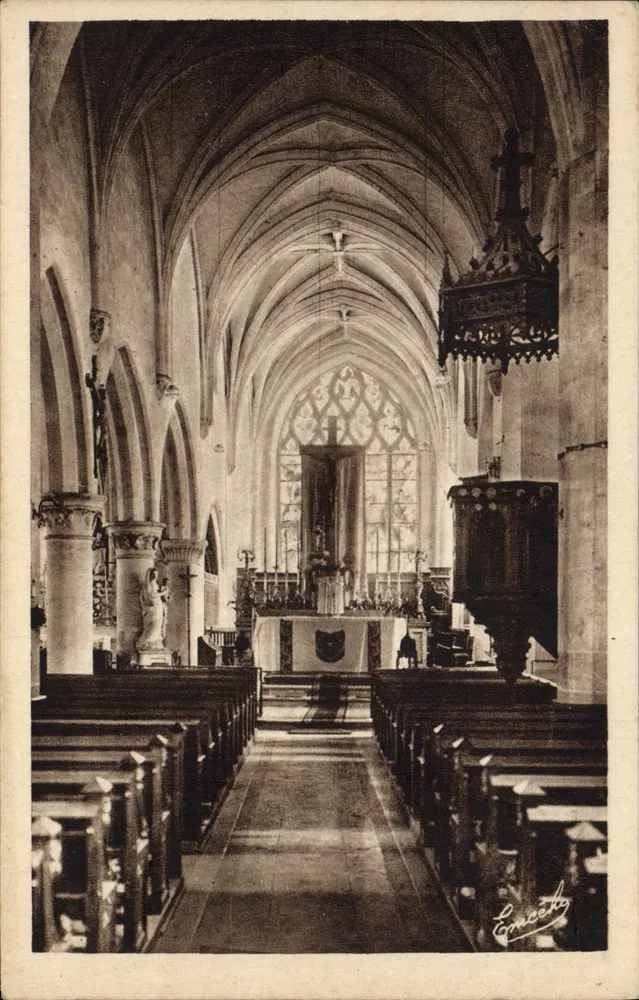 Innenansicht der Kirche von Jarzé — Verlag M. Chrétien, Angers - Vorderseite