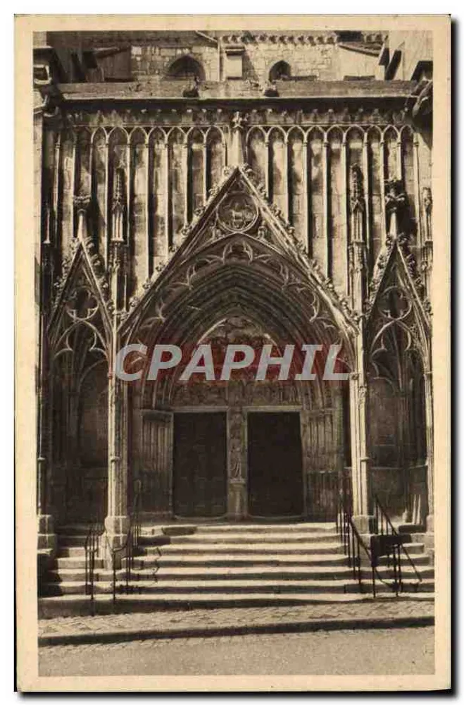 Torbogen Saint-Jean-Baptiste — Kirche von Jeanne-d'Arc — Chaumont - Vorderseite