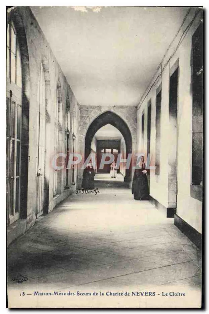 Maison-Mère des Sœurs de la Charité de NEVERS — Le Cloître — éditeur : A. Béchard - Frente