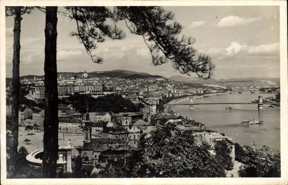Budapest — Vista panorâmica do monte Gellért — Valódi Lénykép, n°218 - Frente