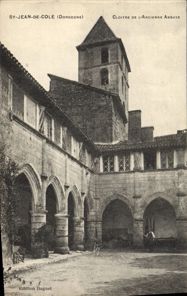St-Jean-de-Côle (Dordogne) — Cloître da Antiga Abadia — Edição Daguet - Frente