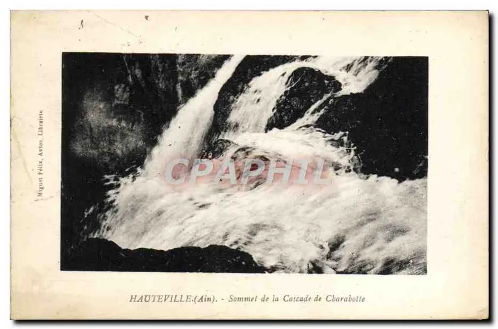 Hauteville (Ain) - Gipfel der Charabolte-Wasserfälle — Miguel Féliz, Autos Librairie - Vorderseite