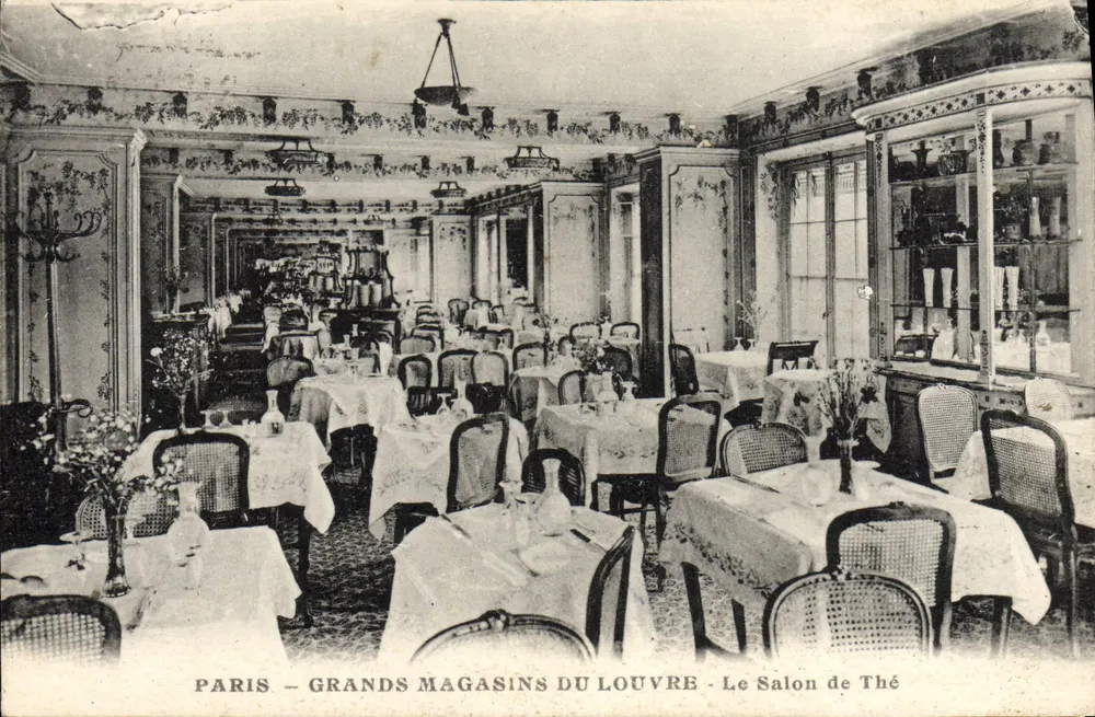 PARIS — GRANDS MAGASINS DU LOUVRE — Der Teezimmer - Vorderseite