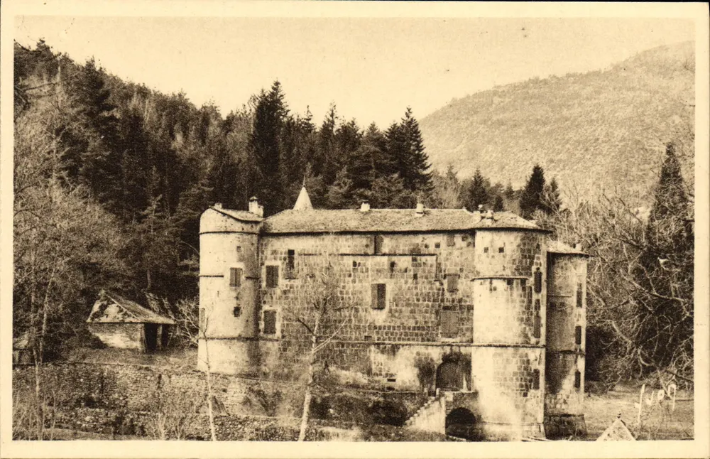 Castelo de Roquedols — Arredores de Meyrueis (Lozère) — Les Éditions d'Art Yvon, Paris - Frente