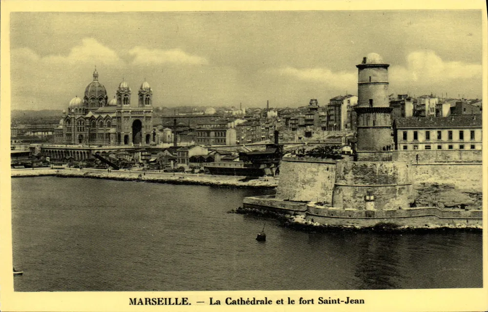 Marseille — Die Kathedrale und das Fort Saint-Jean - Vorderseite