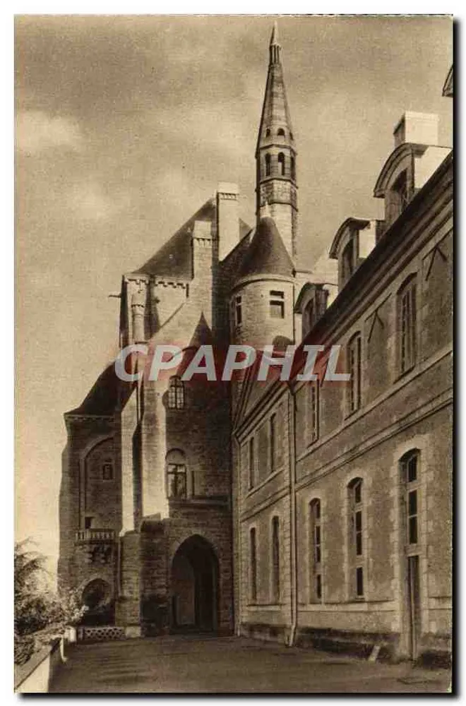 Pátio da Abadia de São Pedro — Solesmes — Edição dos Amigos de Solesmes - Frente