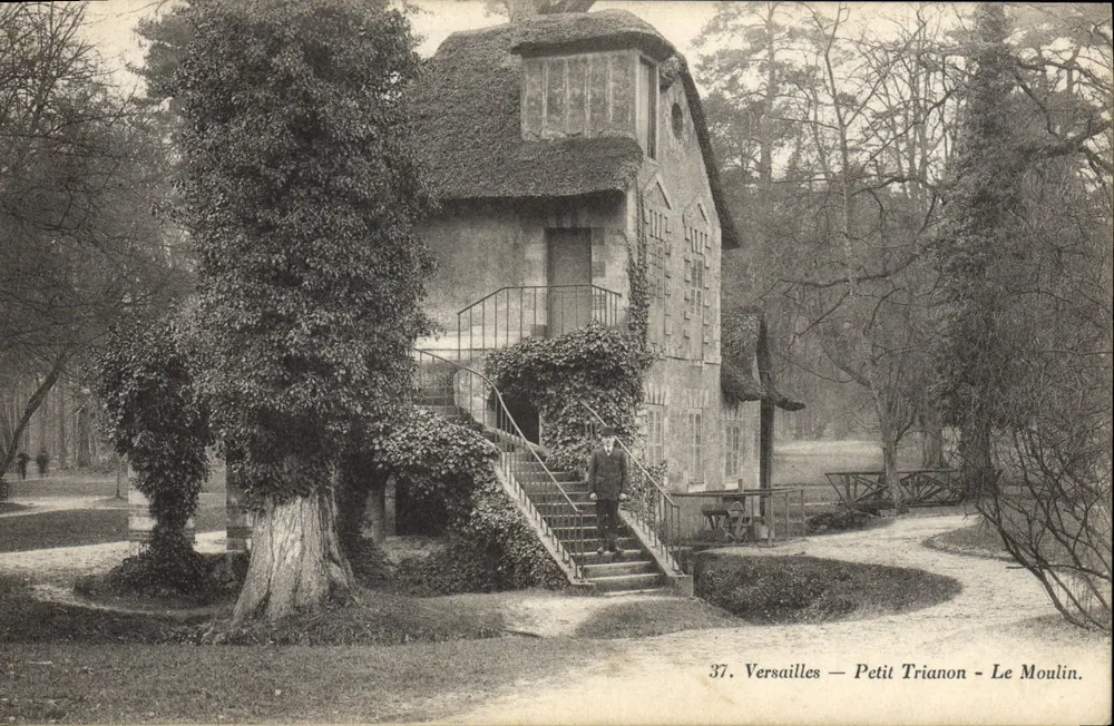 Versailles — Petit Trianon — A Moinilla — 37 - Frente