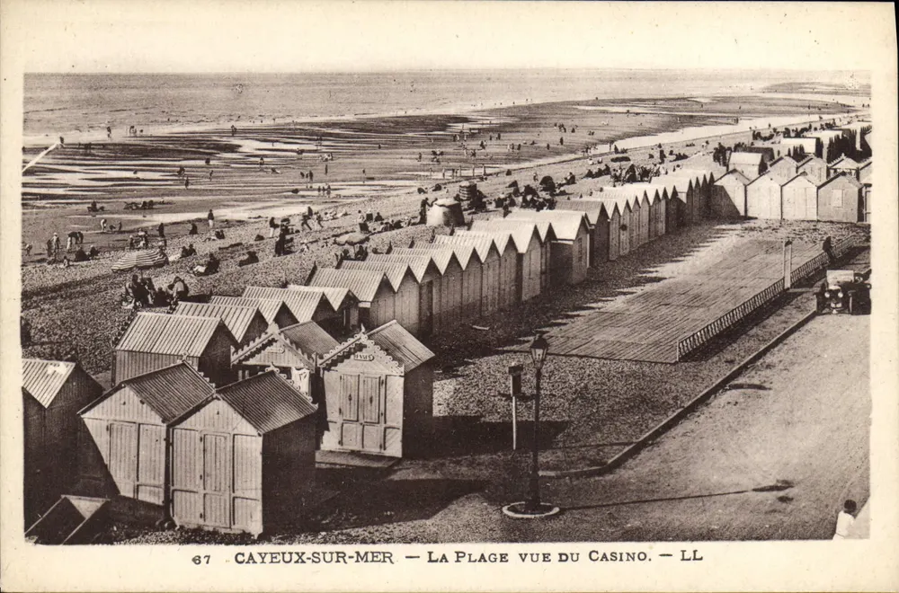 CAYEUX-SUR-MER — DIE STRANDAUSSICHT VOM CASINO — LL - Vorderseite