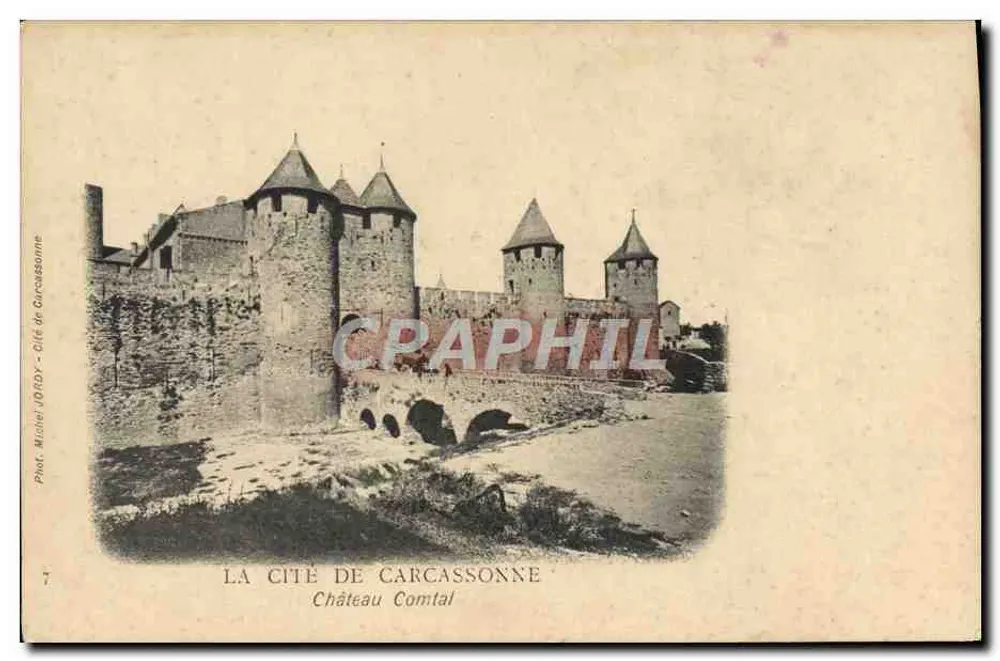 A Cidade de Carcassonne — Castelo Comtal — Fot. Michèle VORBY — n°7 - Frente